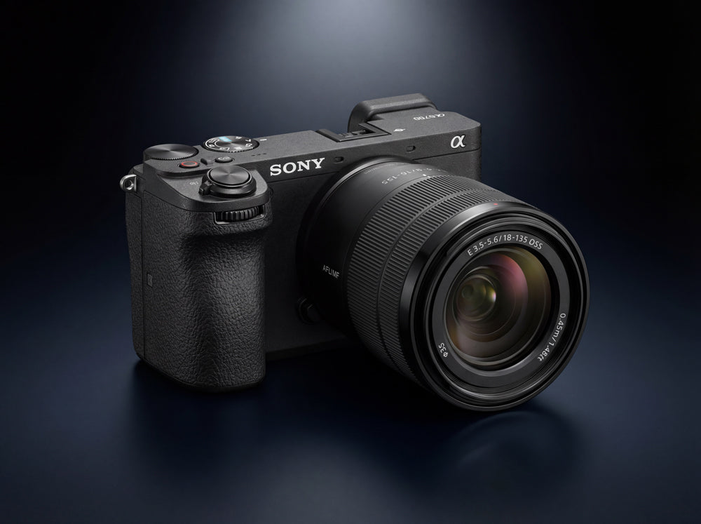 Best vlogging camera: Sony α6700